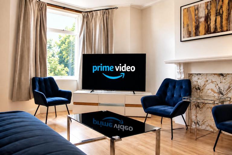 Contractors Home for 12 with 4BR, Fast WiFi & Free Parking near M606, M62, Leeds & Halifax - B&B Wibsey