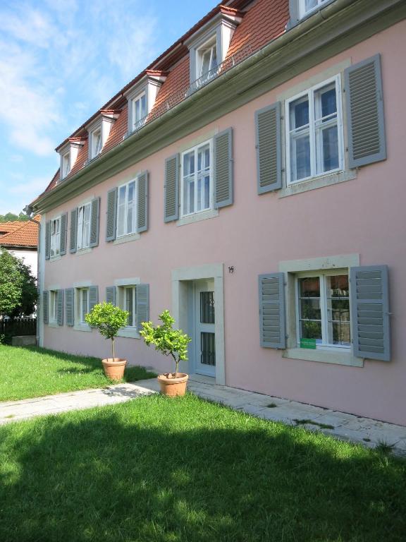 Ferienwohnung Zur Kornelle 1 - Bed and Breakfast Pappenheim