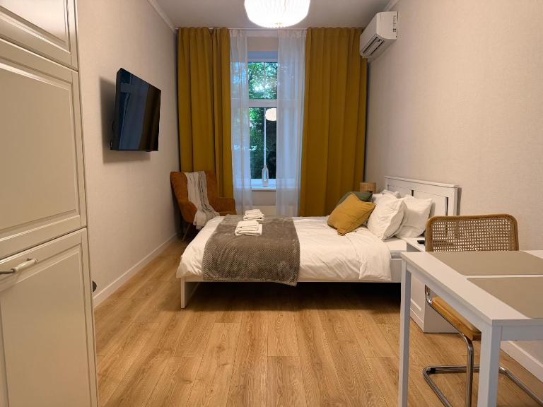 Modern Studio near Klaipėda Old Town, Self Check-In - B&B Klaipėda