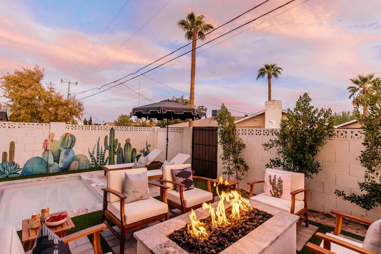 The Classy Cactus Girls' Getaway in Old Town - B&B Scottsdale