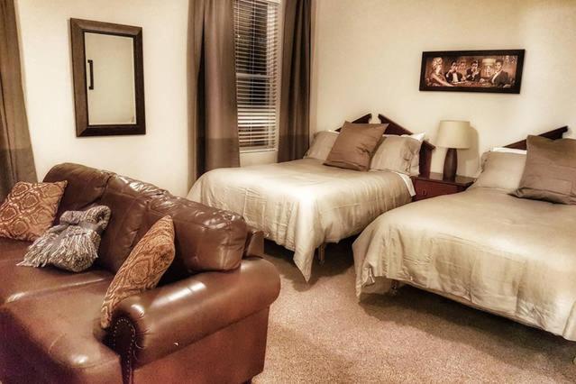 Cozy Little Apartment #11 by Amazing Property Rentals - B&B Gatineau