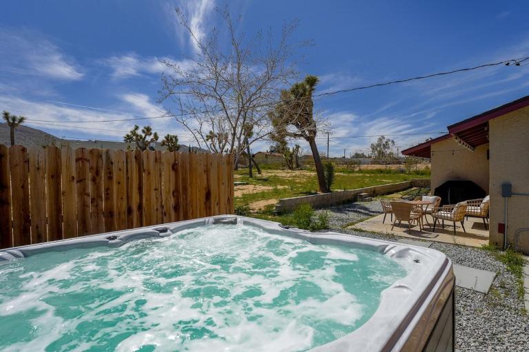 Grand Desert Oasis - SPA - A Location - JT Park - B&B Joshua Tree