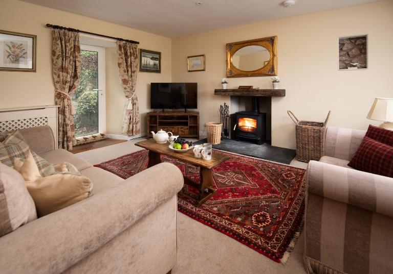 Stewards Cottage, Press Mains Farm Cottages - Dog friendly - Chambres d'hôtes Eyemouth