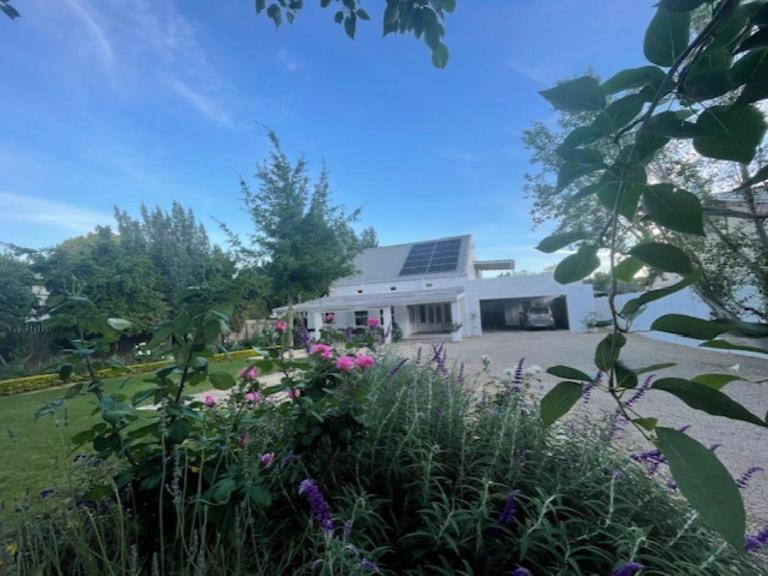 Julie's Cottage - Ferienwohnung Riebeek-Kasteel