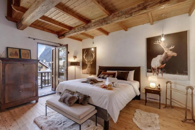La Baita 1800 Ski In Ski Out - B&B Claviere