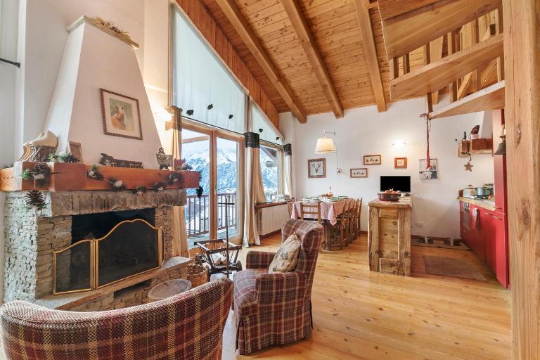 Gleise Lodge apartment with Balcony & Views - Happy Rentals - Ferienwohnung Bardonecchia