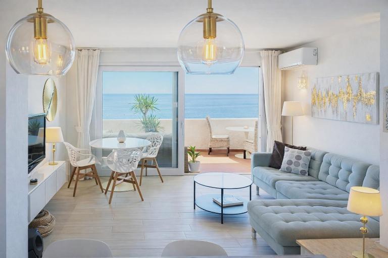 Luz Bliss Praia da Luz Sea View Terrace 50m to Beach - B&B Senhora da Luz