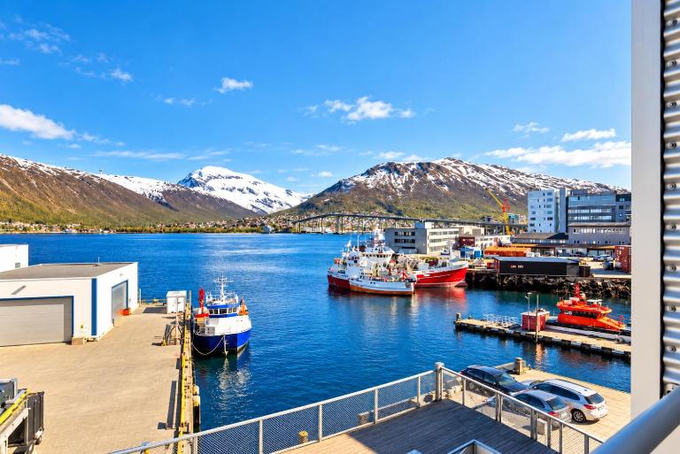 Sea View & Northern Lights - Central Apartment - Bed and Breakfast Tromsø