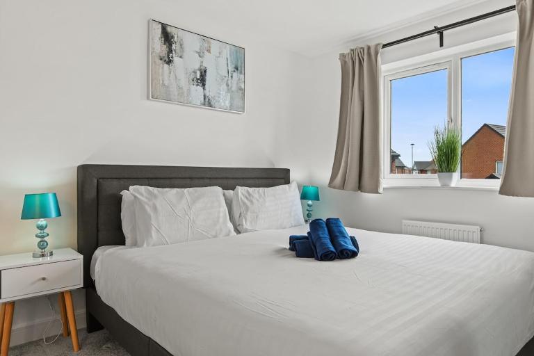 Neptune House Sleeps 6 Chester - B&B Saltney