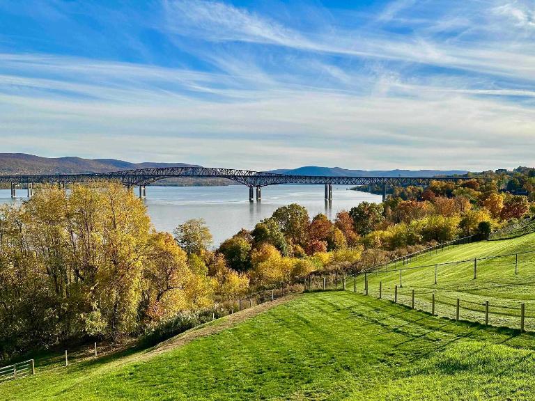 Hudson House by Fable Retreats - B&B Newburgh