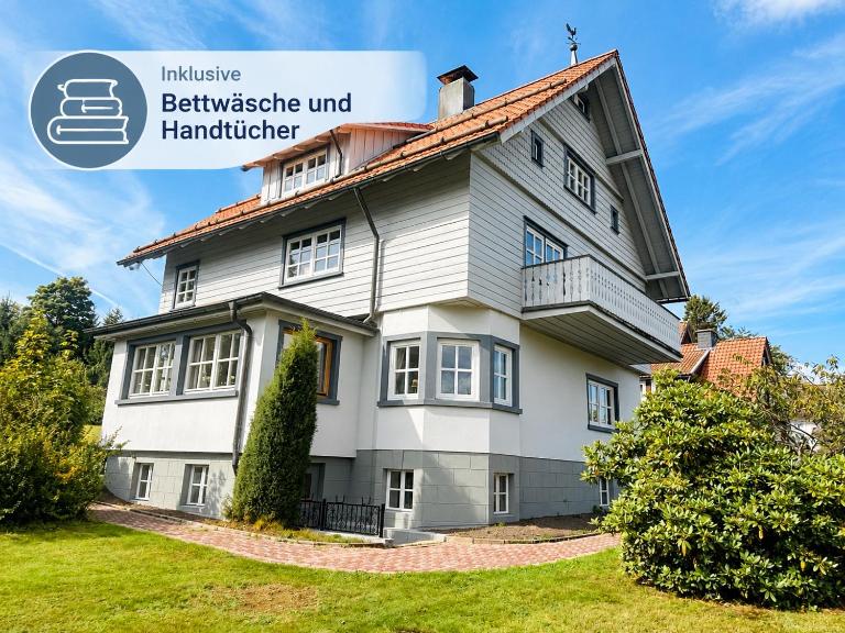 Geräumige Villa in hervorragender Lage nahe der Rodelbahn - B&B Braunlage