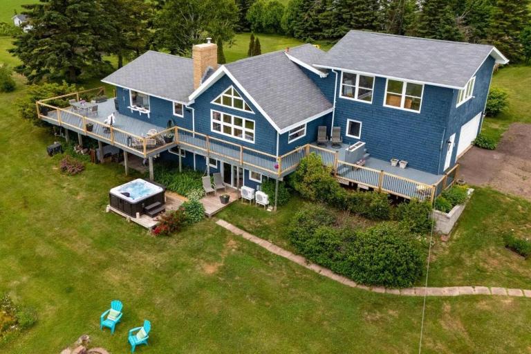 Broadlands Seabreeze Retreat - Bed and Breakfast Rice Point