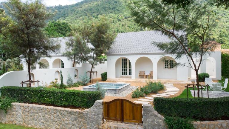 Pasom Khaoyai - Private Onsen Villa with Mountain View - Bed and Breakfast Mae Sai