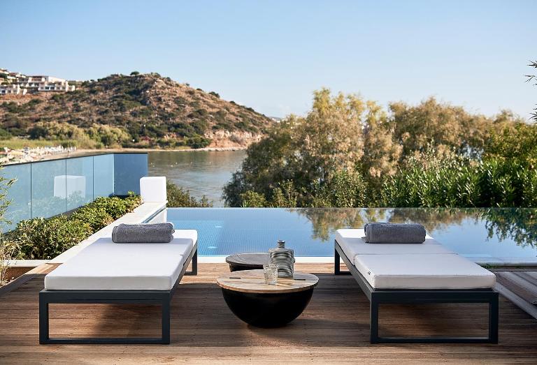 The Sand Villas - Chic Living on the Beach by etouri - Bed and Breakfast Agios Nikolaos