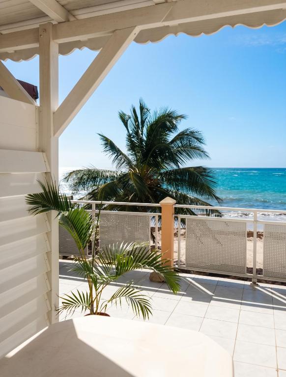 Studio lumineux avec vue sur la mer à Capesterre, 20 m², terrasse - B&B Capesterre-de-Marie-Galante