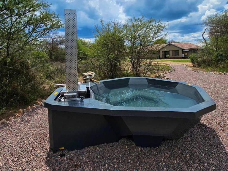 Rupping Bush Retreats - B&B Mmukubyane
