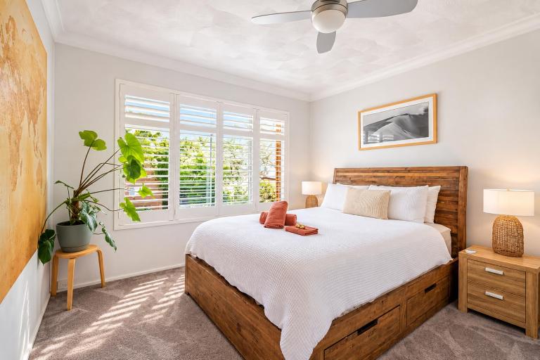 Lovley sunlit apartment walking distance to Cronulla mall and Cronulla Beach - Chambres d'hôtes Corinella