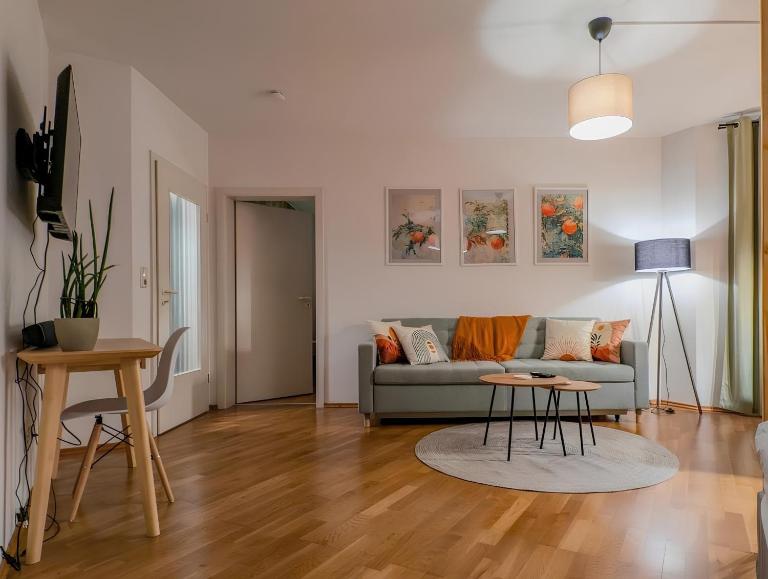 A MDHomes Nähe HBF bis 5 Personen Tiefgarage und Balkon N - B&B Magdeburg
