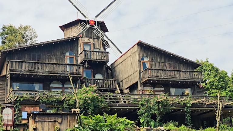 Đồi Ông Thoại Cottage - B&B Bảo Lộc
