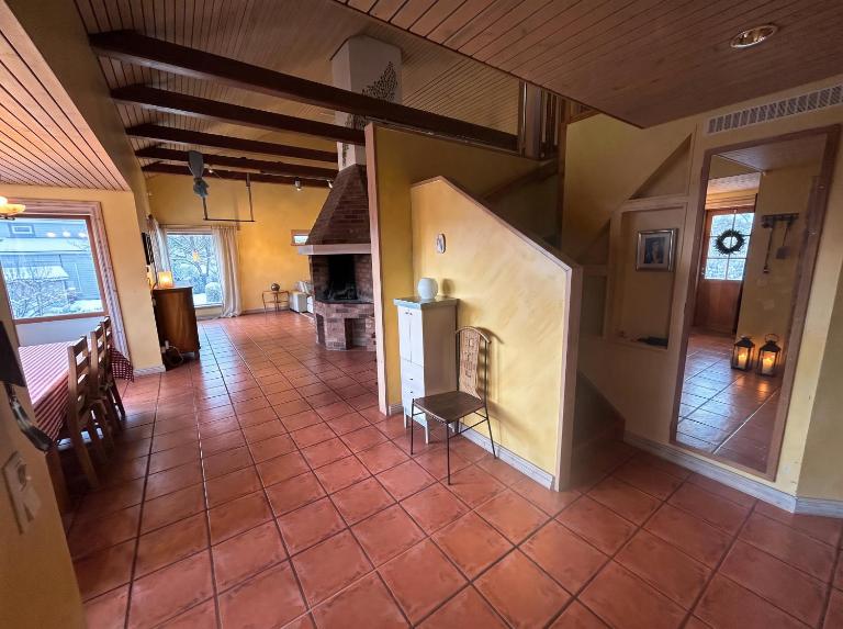 Architectural Villa with 3 Fireplaces Countryside - B&B Knivsta