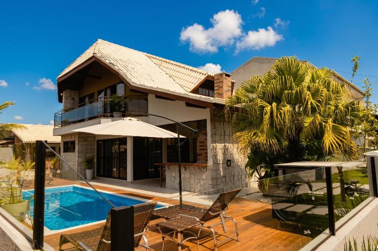 Sobrado Amplo, Piscina aquecida e Forno de Pizza - B&B Pontal do Paraná