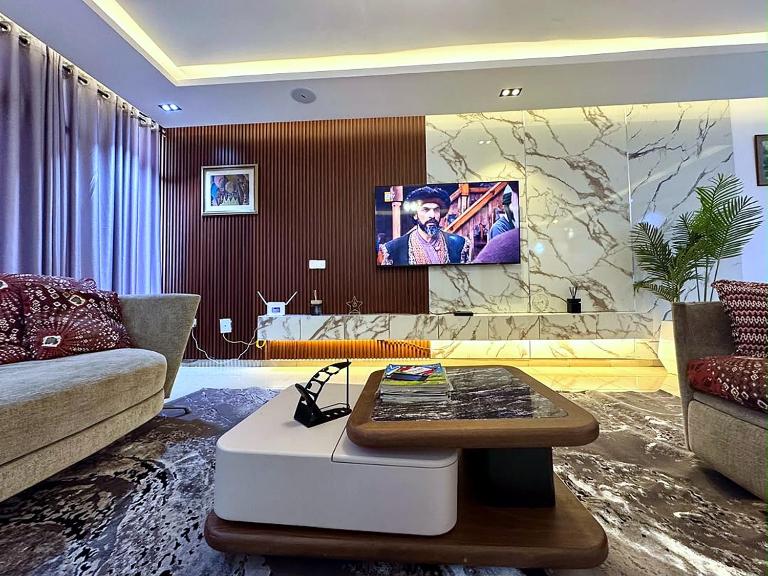 fraa homes - B&B Lagos