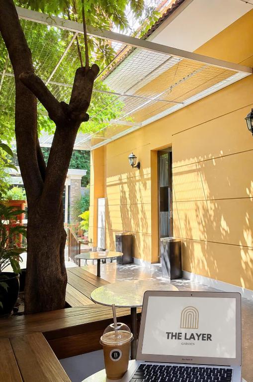 The Layer Garden, Pool & Retreat - B&B Ho Chi Minh City