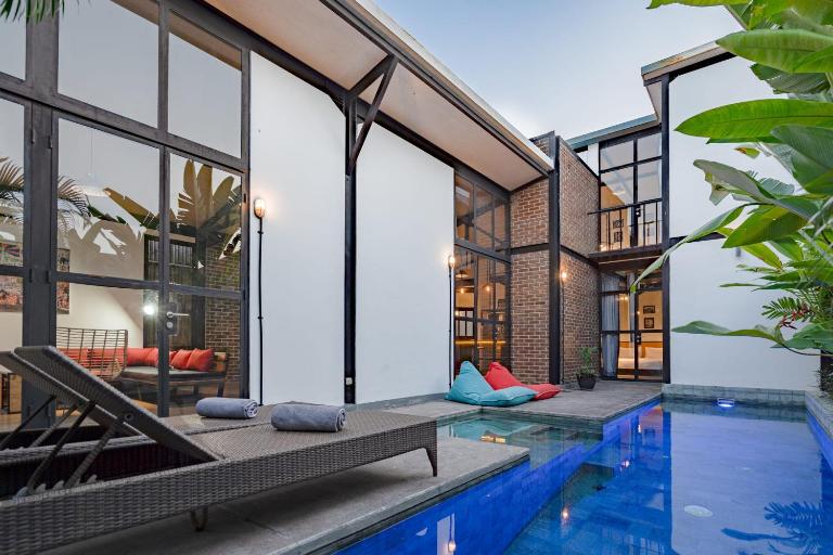 Villa Costa Plana - B&B Seminyak