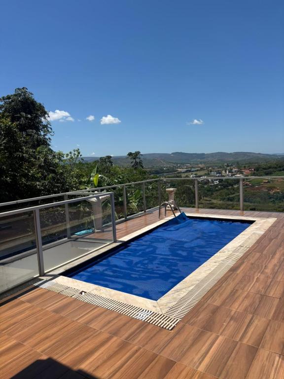 Casa Capitólio com Vista para Escarpas do Lago - Chambres d'hôtes Capitólio