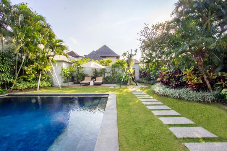 Serene Villas - B&B Seminyak