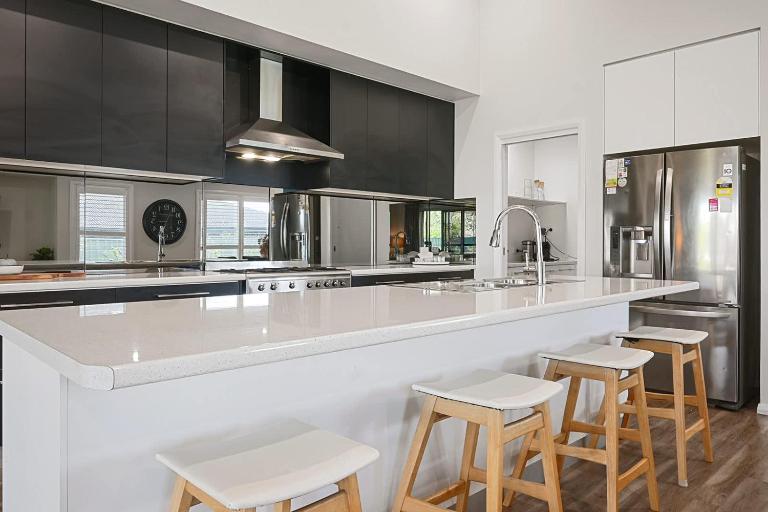 Luxe on Lincoln - Close to Zoo, Rejuvenating Pool - Ferienwohnung Dubbo
