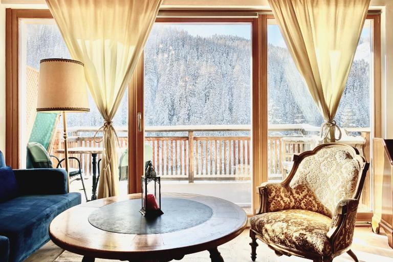 Apartments DA LA VEDLA Flats - B&B San Cassiano