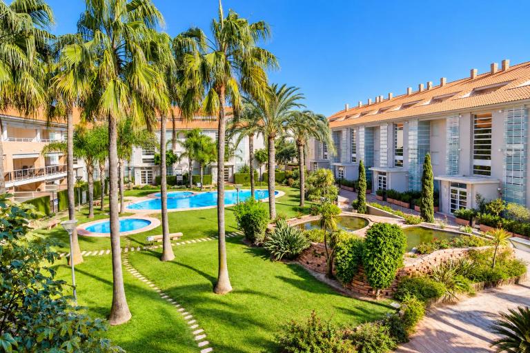 Golden Gardens Apartment Javea Arenal by Rock Rentals - B&B Jávea