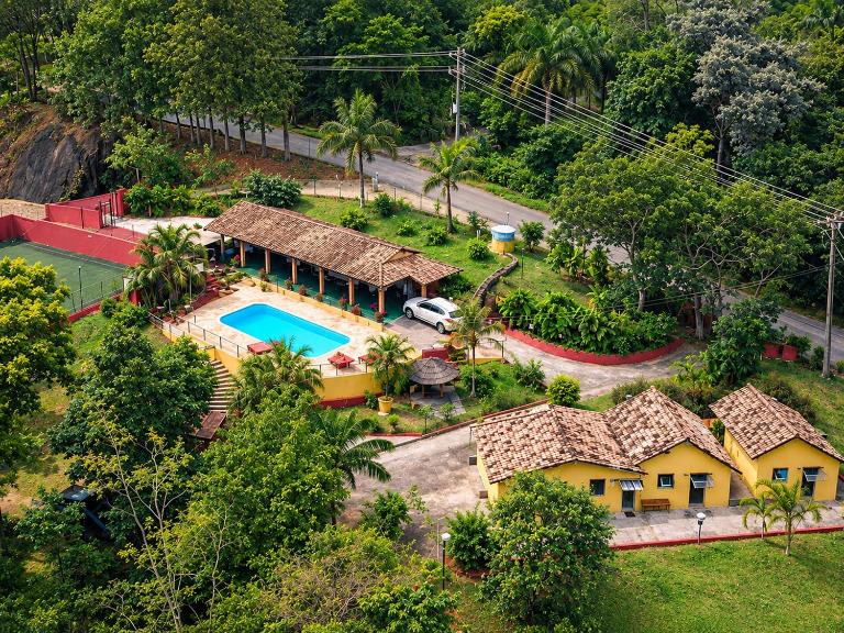 Pousada Valle das Pedras - Bed and Breakfast Pedra Bela