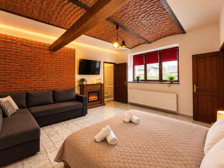 Cozy Tampa Apartment - Ultracentral - B&B Braşov