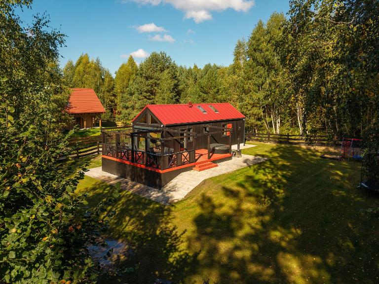 Za czerwonymi drzwiami - Chambres d'hôtes Świerkocin