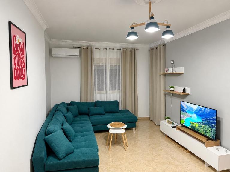 Blue Adria Apartments - Bed and Breakfast Durrës