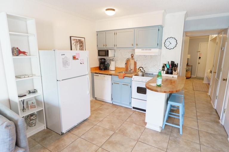 Palm Sol - Beach and Pool - B&B Tybee Island