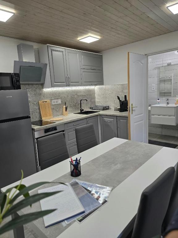 Árnyas Tölgy - Ferienwohnung Kismaros