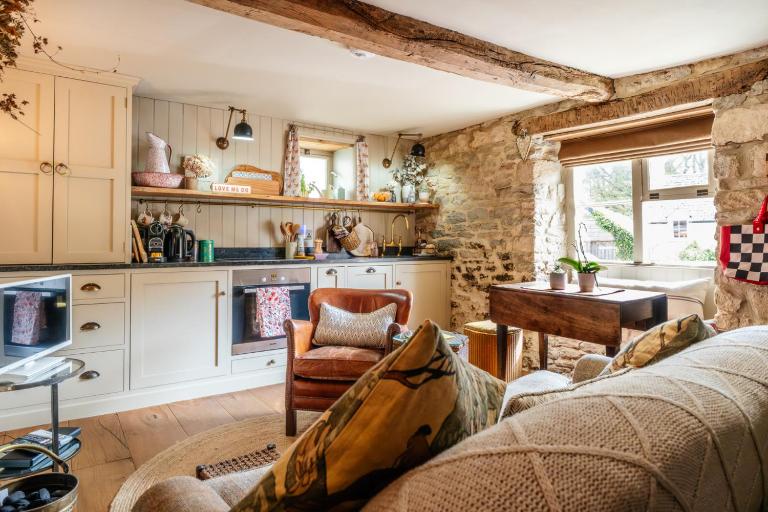 Swift Cottage by Red Kite Stays - Ferienwohnung Malmesbury