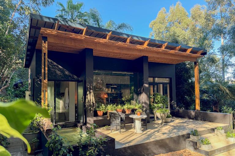 The Little Black Box - B&B Somerset West