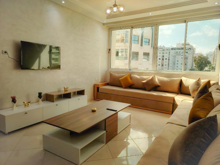 Appartement prestige avec vue paronamique au centre ville de Tanger - Bed and Breakfast Tanger