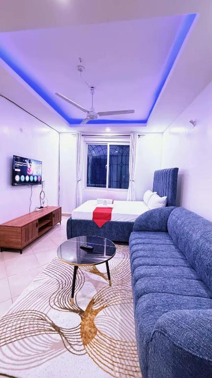 PINKYS STUDIO, Bamburi - B&B Mombasa