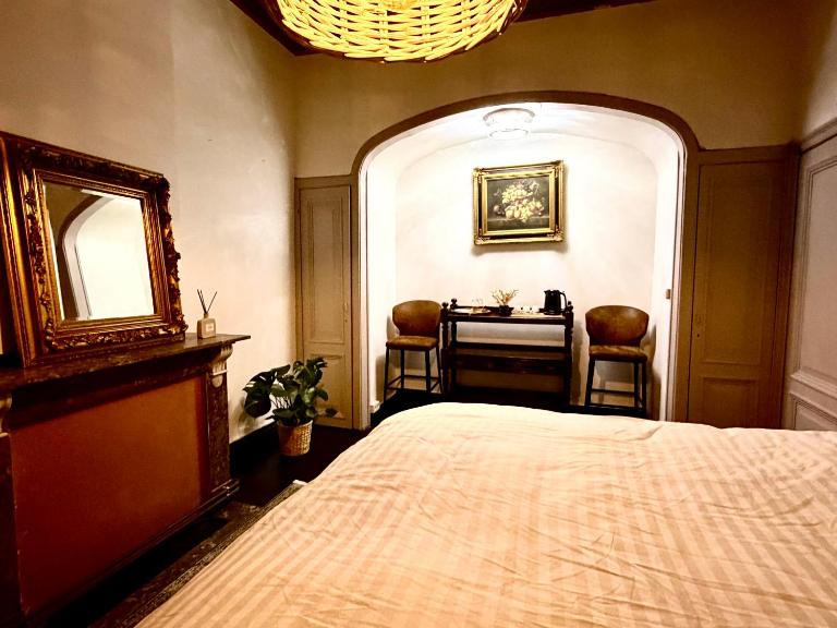 Luxury Suites Khatoon by Rikas Hotels - Bed and Breakfast Antwerpen