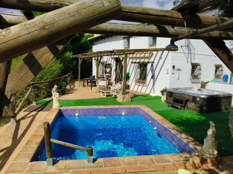 Casa KiSi Rural Boutique Bed & Breakfast - Bed and Breakfast Colmenar