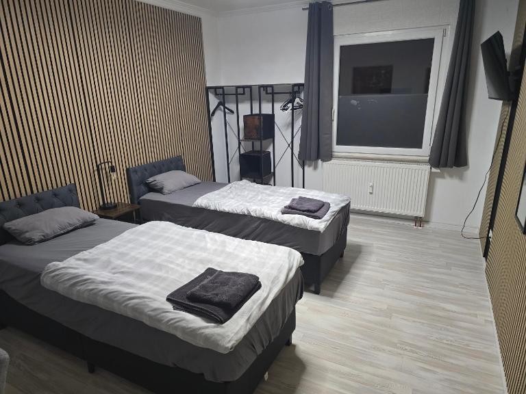 EZ oder DZ Zimmer mit privatem Badezimmer - Ferienwohnung Heidelberg