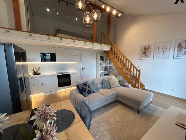 Apartment Skalka - Ferienwohnung Příbram