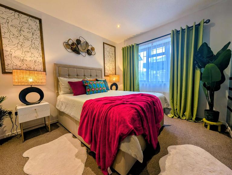 Unique By Monique Kingsholm Bungalow Parking - B&B Gloucester