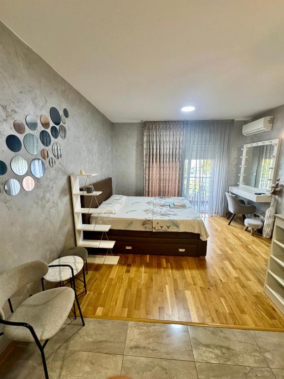Ljubovic Studio Apartment - B&B Podgorica