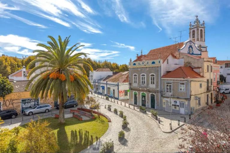Casa Palmeira - By Y Concept - Chambres d'hôtes Setúbal